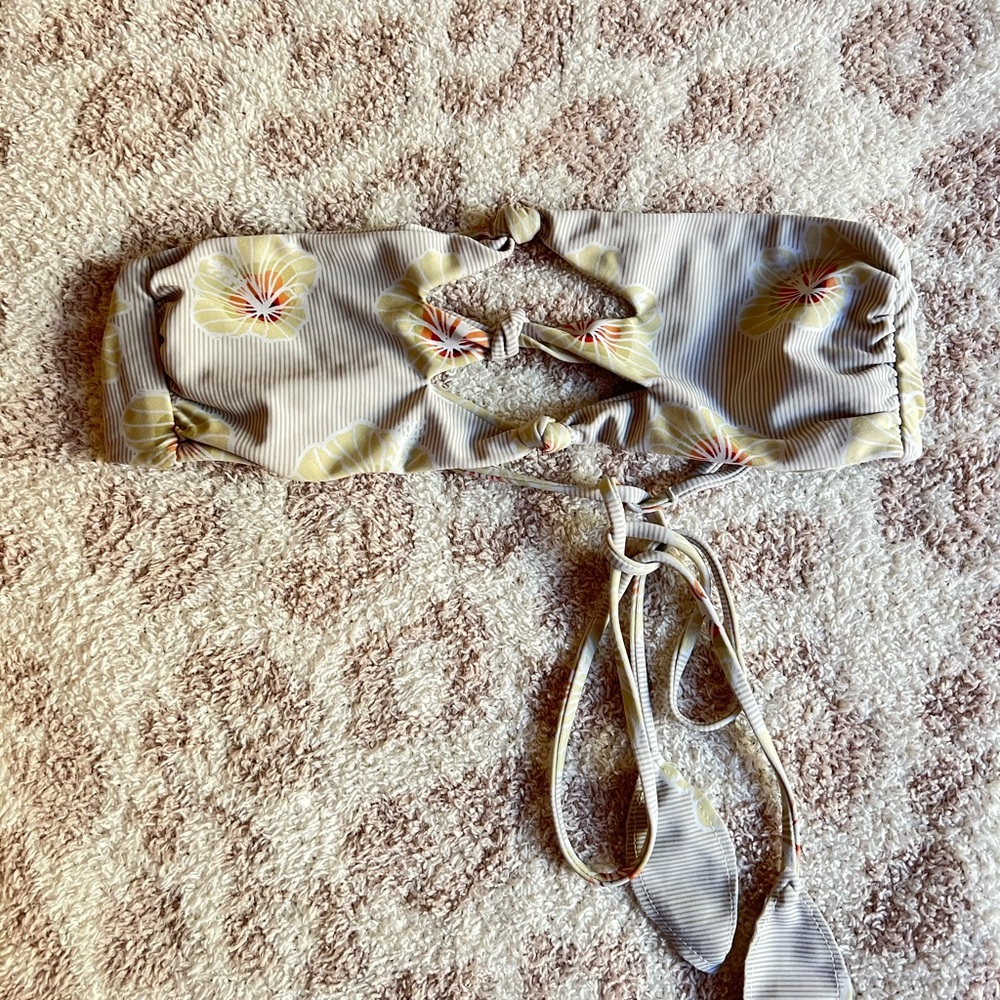 Benoa Swim | Kayla Top | Yellow Hapa | Size Small